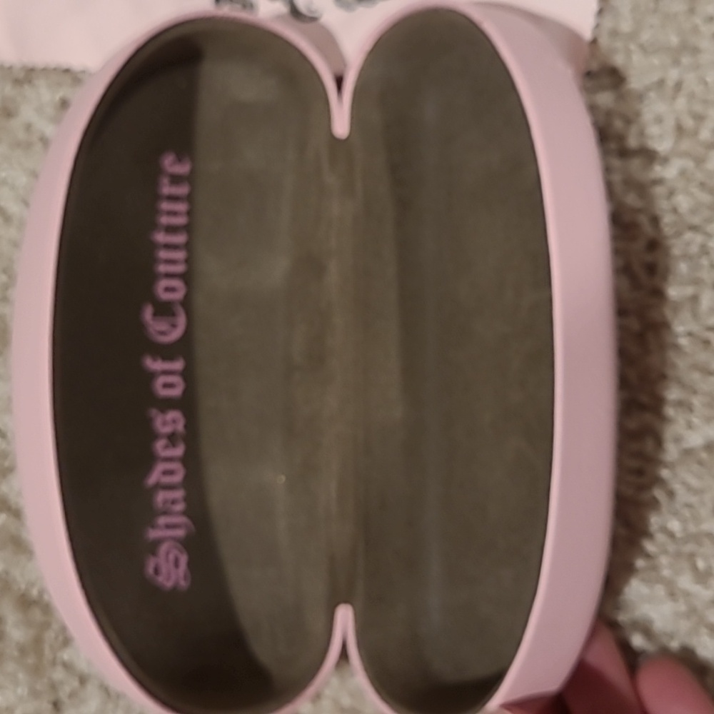 Juicy Couture Blush Pink Eyewear Case - Picture 7 of 8